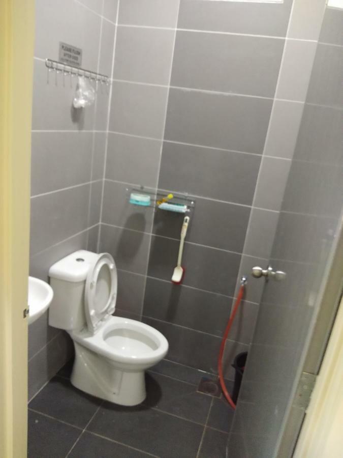 Z&M Homestay Jertih Dış mekan fotoğraf
