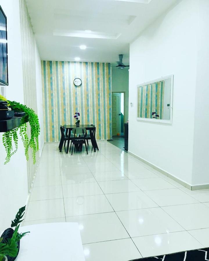 Z&M Homestay Jertih Dış mekan fotoğraf